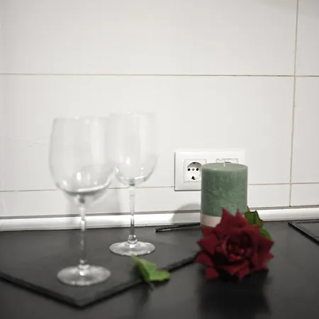 Apartment Hombre De Piedra House *